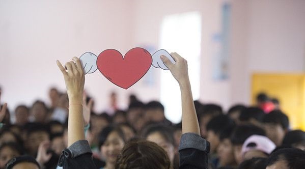 “六一微心愿，愛(ài)心暖童心”湘江電纜攜手村長(zhǎng)李銳愛(ài)心傳遞 點(diǎn)亮未來(lái)