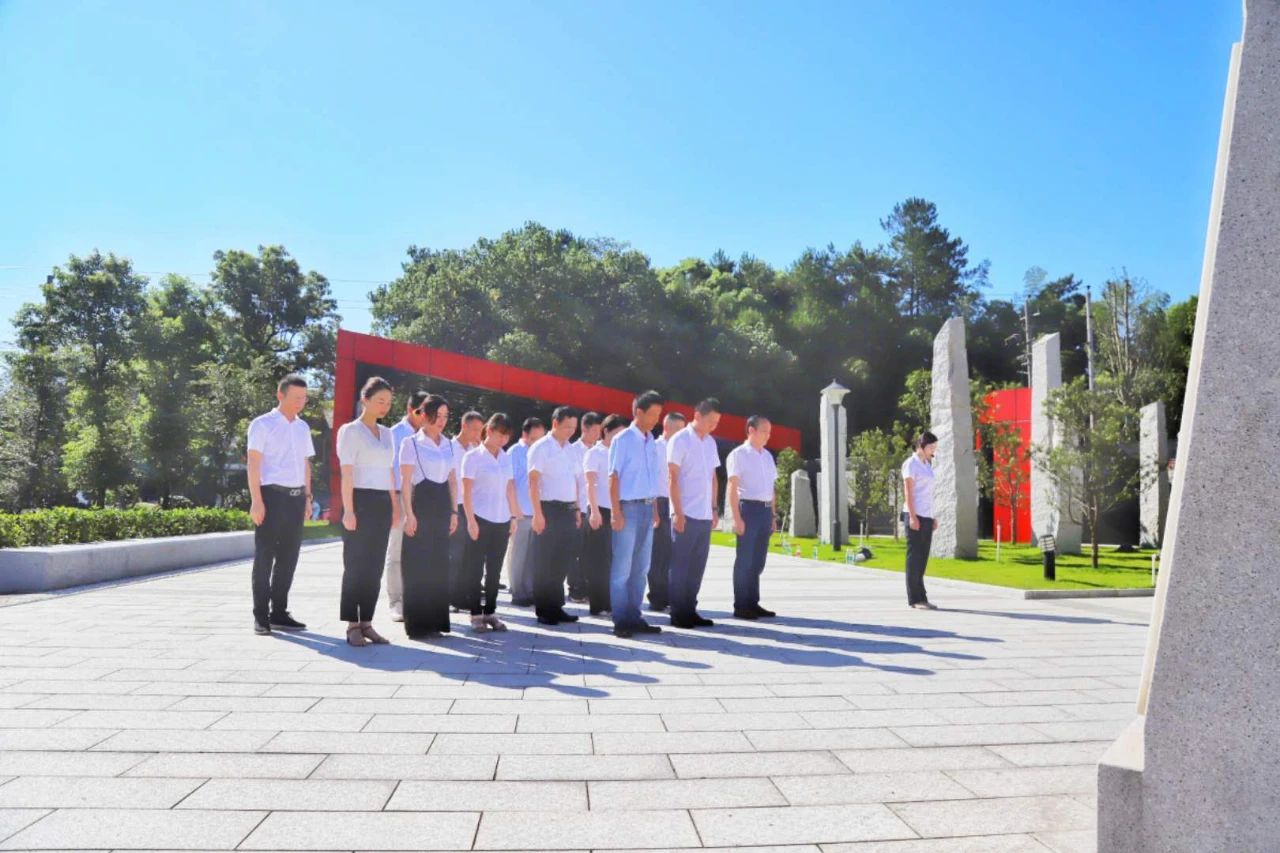 湘江電纜集團(tuán)紅色教育團(tuán)建活動